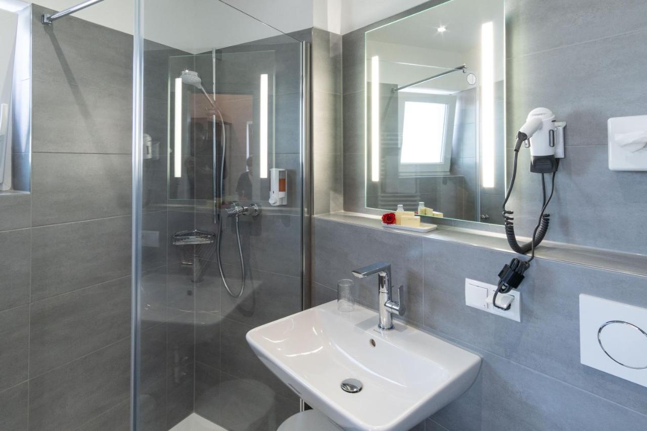 Hotel Elysee Seligenstadt Eksteriør billede