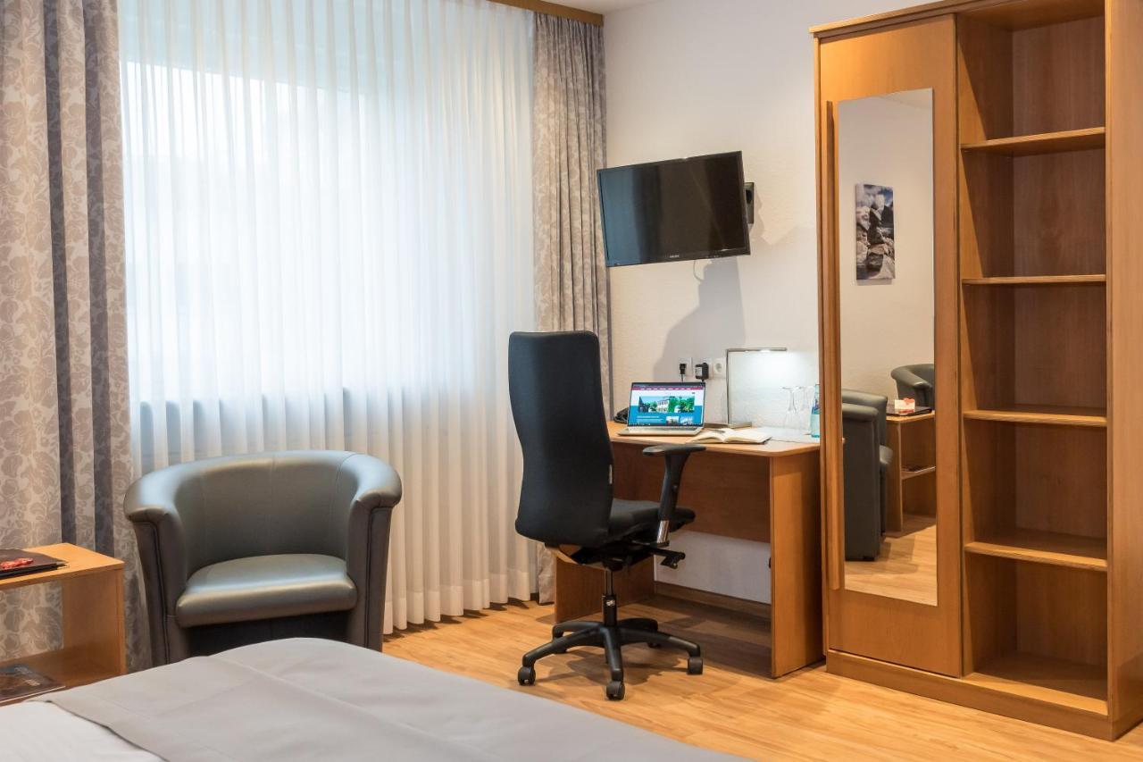 Hotel Elysee Seligenstadt Eksteriør billede